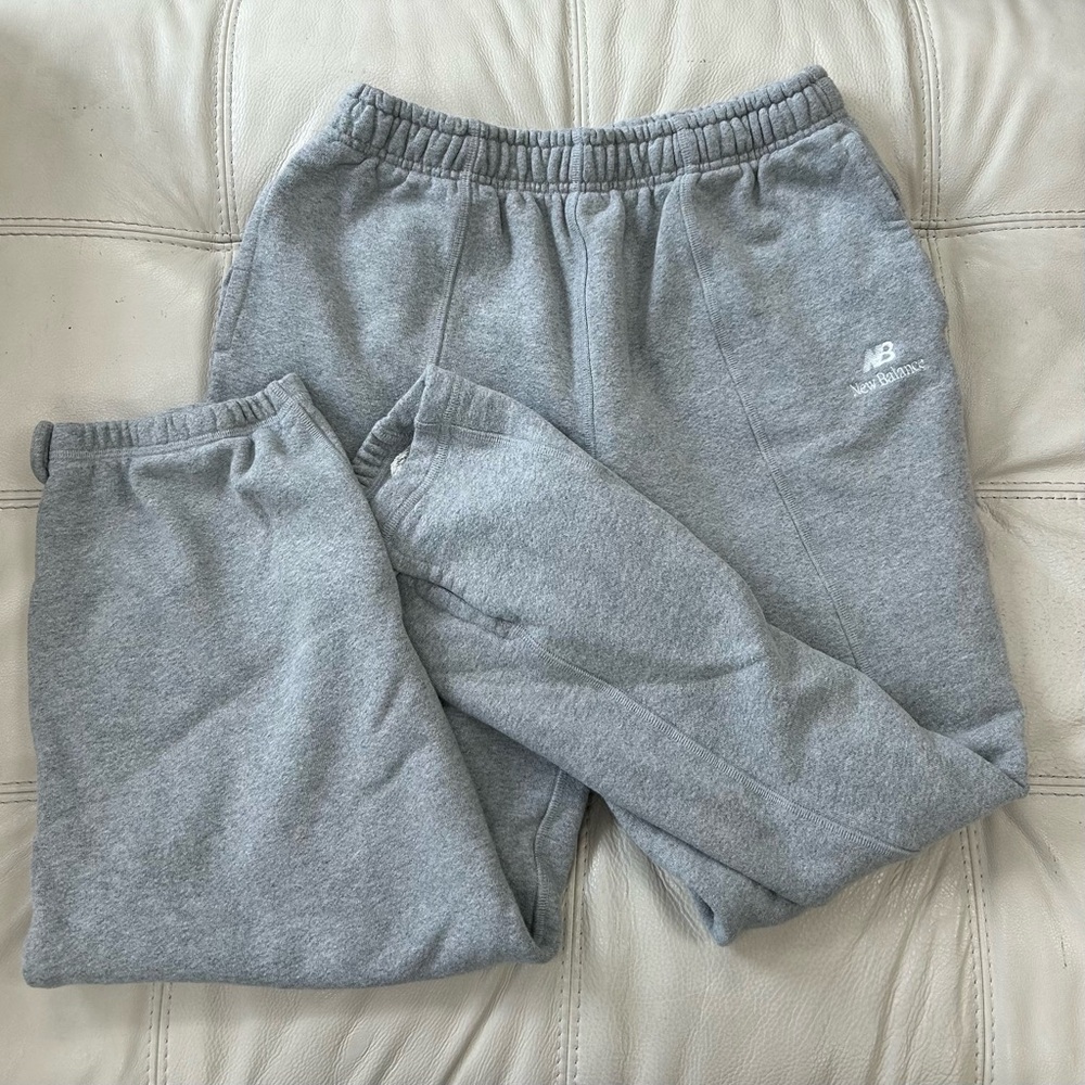 New Balance Men's Gray Sweatpants